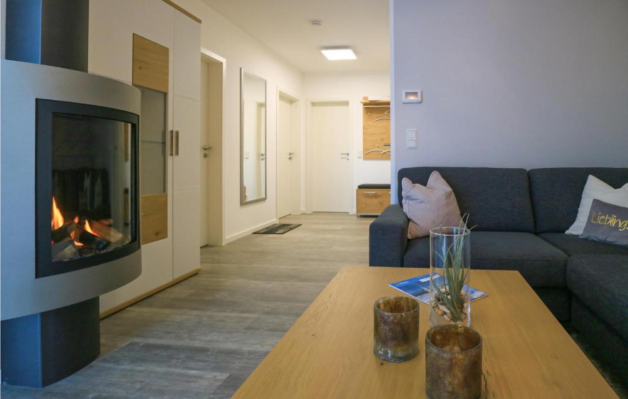 2 Bedroom Cozy Apartment In Rechlin Exteriér fotografie