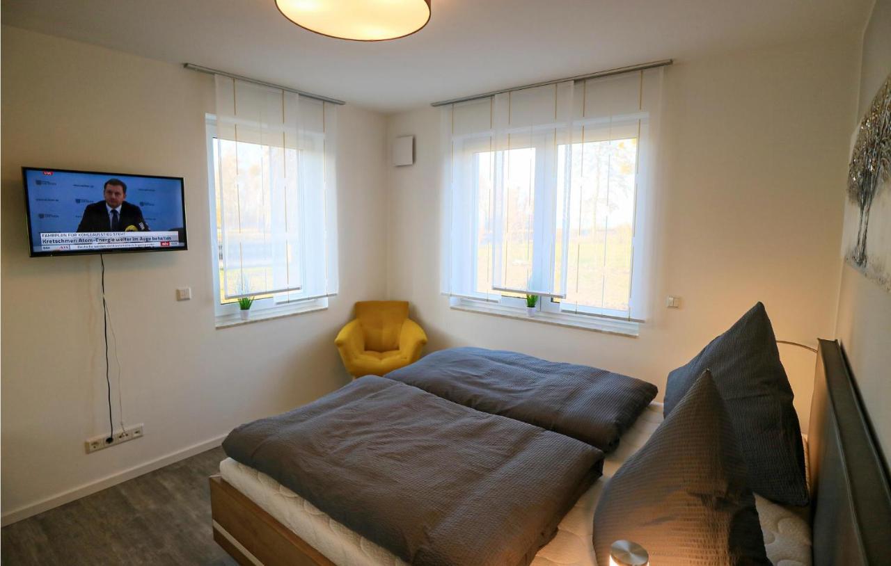 2 Bedroom Cozy Apartment In Rechlin Exteriér fotografie