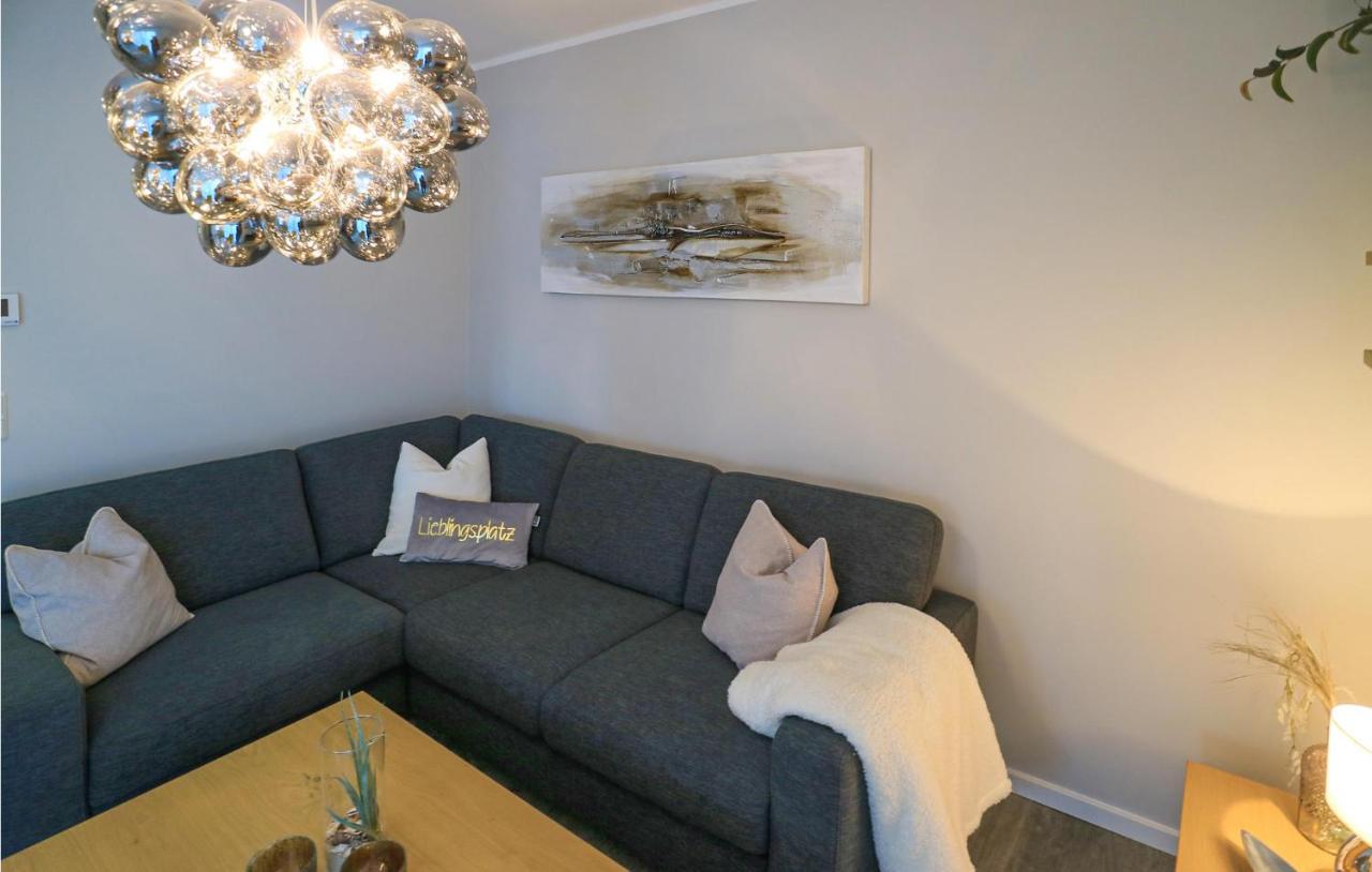 2 Bedroom Cozy Apartment In Rechlin Exteriér fotografie