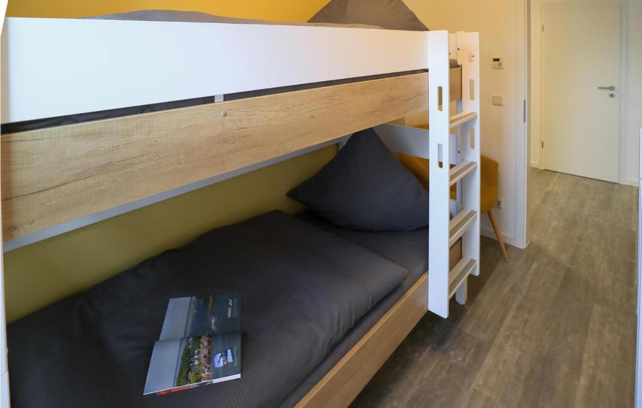 2 Bedroom Cozy Apartment In Rechlin Exteriér fotografie